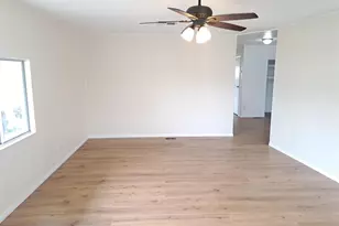 1010 E Bobier Dr, Vista, CA 92084 - Photo 13