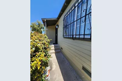  4129-31 Chamoune, San Diego, CA 92105 - Photo 5