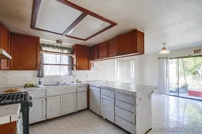  7065 Berry Park Ln, Lemon Grove, CA 91945 - Photo 19