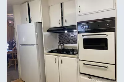  881 N Lake #362, Hemet, CA 92544 - Photo 7