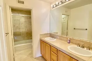 1326 Caminito Arriata, La Jolla, CA 92037 - Photo 11