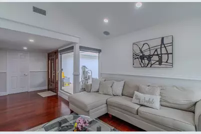  619 S Midway Dr, Escondido, CA 92027 - Photo 17