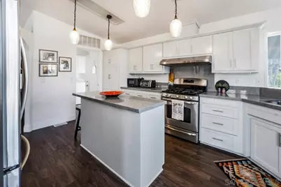  7241 San Luis St, Carlsbad, CA 92011 - Photo 3