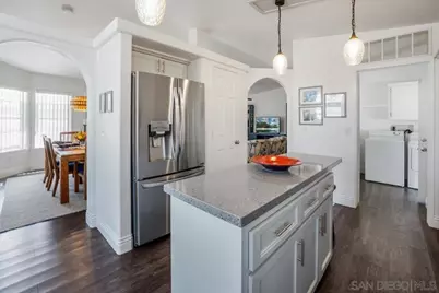  7241 San Luis St, Carlsbad, CA 92011 - Photo 5