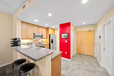  850 Beech St #214, San Diego, CA 92101 - Photo 7