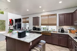 569 Inverlochy Dr, Fallbrook, CA 92028 - Photo 13