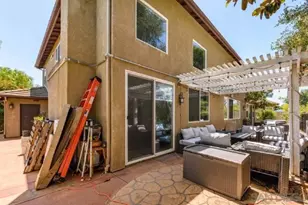 569 Inverlochy Dr, Fallbrook, CA 92028 - Photo 29