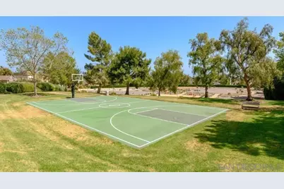  569 Inverlochy Dr, Fallbrook, CA 92028 - Photo 41