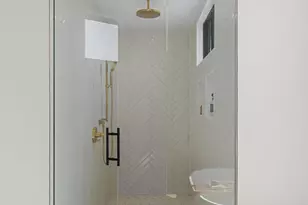 242 Playa Del Norte St, La Jolla, CA 92037 - Photo 17