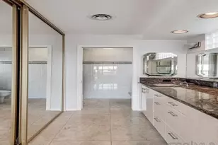 1619 Calle De Primra, La Jolla, CA 92037 - Photo 21