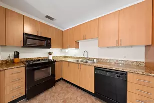 1480 Broadway, San Diego, CA 92101 - Photo 11