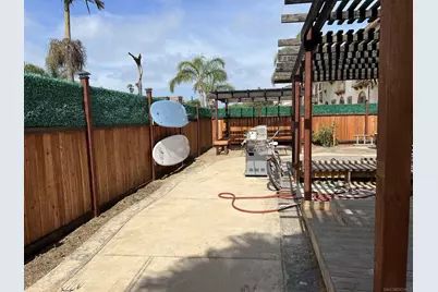  4135 SW Fanuel St, Pacific Beach, CA 92109 - Photo 9