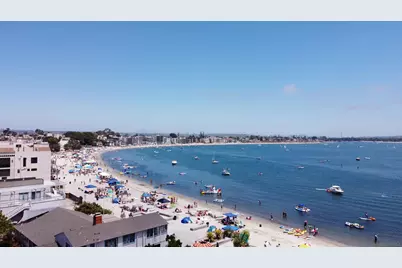  4135 SW Fanuel St, Pacific Beach, CA 92109 - Photo 13