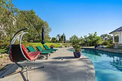  14786 Rancho Santa Fe Farms Rd, Rancho Santa Fe, CA 92067 - Photo 43