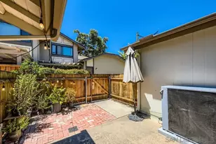 10165 Gayuba Ln, San Diego, CA 92124 - Photo 27
