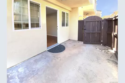  5252 Balboa Arms Dr #171, San Diego, CA 92117 - Photo 1