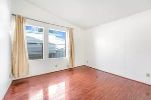 211 N Citrus Ave, Escondido, CA 92027 - Photo 19