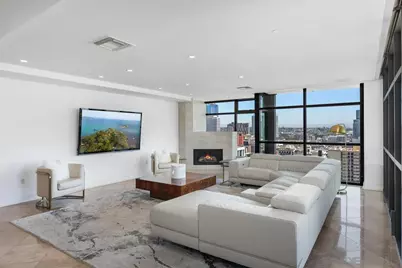  645 Front St #2004, San Diego, CA 92101 - Photo 7