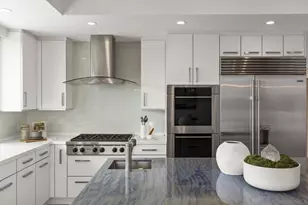 8430 Whale Watch Way, La Jolla, CA 92037 - Photo 19