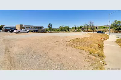  8069 Mission George #1, Santee, CA 92071 - Photo 13