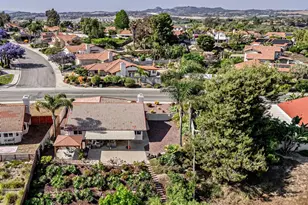 5241 Alamosa Park Dr, Oceanside, CA 92057 - Photo 23