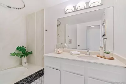  2630 Pirineos Way #4, Carlsbad, CA 92009 - Photo 17