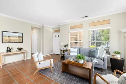  2385 Amber Oak Ln, Escondido, CA 92027 - Photo 5