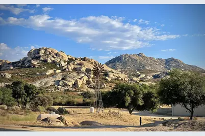  19191 High Glen Rd. #4, Alpine, CA 91935 - Photo 5