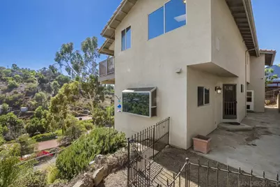  4333 Calavo Dr, La Mesa, CA 91941 - Photo 3