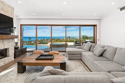  704 Muirlands Vista Way, La Jolla, CA 92037 - Photo 11