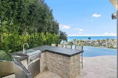  704 Muirlands Vista Way, La Jolla, CA 92037 - Photo 41