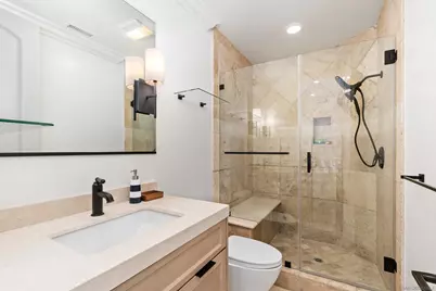  704 Muirlands Vista Way, La Jolla, CA 92037 - Photo 31