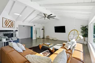455 Glencrest Dr, Solana Beach, CA 92075 - Photo 5