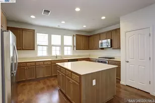 75 Middleton Pl, Hayward, CA 94544 - Photo 19