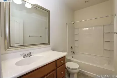  75 Middleton Pl, Hayward, CA 94544 - Photo 15