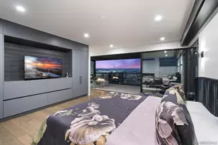 2035 Evergreen, San Diego, CA 92106 - Photo 11