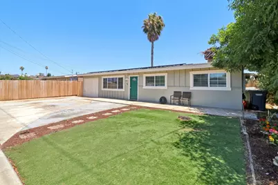  706 N Ash St, Escondido, CA 92027 - Photo 1