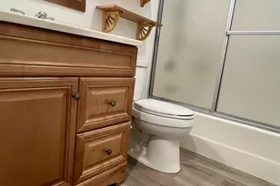 6330 Genesee Ave, San Diego, CA 92122 - Photo 9