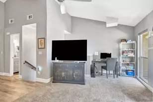 7700 Parkway Dr, La Mesa, CA 91942 - Photo 13