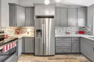 7700 Parkway Dr, La Mesa, CA 91942 - Photo 3