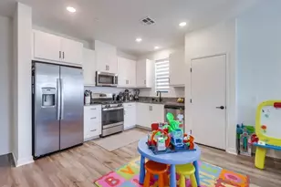 5474 Shorefront Dr, San Diego, CA 92154 - Photo 7