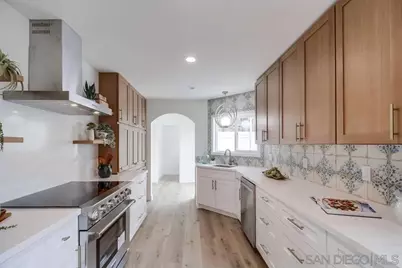  3276 Talbot St, San Diego, CA 92106 - Photo 9