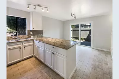  5661 Lake Park Way #4, La Mesa, CA 91942 - Photo 9