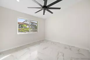 6915 Pear Tree Dr, Carlsbad, CA 92011 - Photo 17