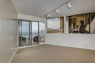 1920 Spindrift Dr, La Jolla, CA 92037 - Photo 39