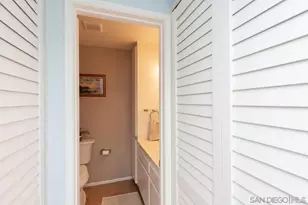 6330 Genesee Ave, San Diego, CA 92122 - Photo 11