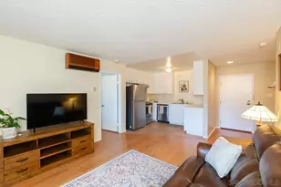 6330 Genesee Ave, San Diego, CA 92122 - Photo 7