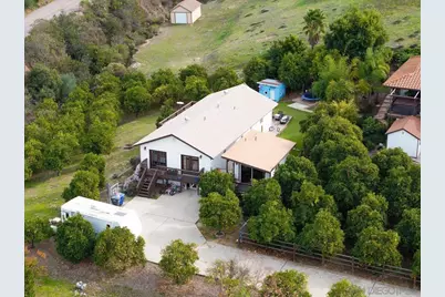  1379 Sunny Heights Road, Fallbrook, CA 92028 - Photo 35