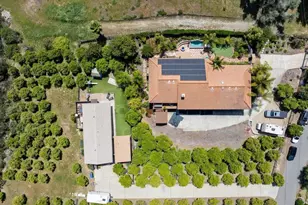 1379 Sunny Heights Rd, Fallbrook, CA 92028 - Photo 3