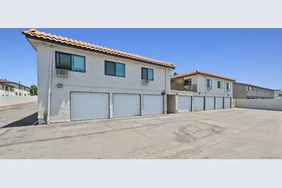  628 W California Ave, Vista, CA 92083 - Photo 17